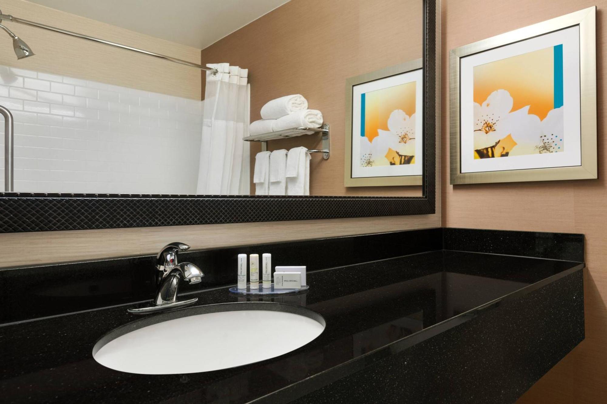 Fairfield Inn & Suites Omaha East/Council Bluffs, Ia Екстериор снимка