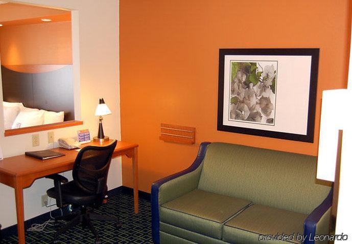 Fairfield Inn & Suites Omaha East/Council Bluffs, Ia Екстериор снимка